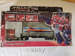 1984 Transformers G1 Optimus Prime Hasbro with Box RARE Vintage Original