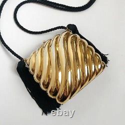 Bonwit Teller Vintage Metal Purse Clutch Gold Tone Clamshell Bag Tassel RARE