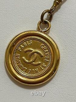 CHANEL Necklace Belt Chain AUTH Coco Mark Vintage Rare Coin Medal Swing Ken GP