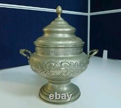 Craftsmanship Vintage, decorative, rare, special, silver-plated metal box