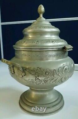 Craftsmanship Vintage, decorative, rare, special, silver-plated metal box