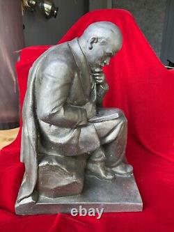 LENIN VLADIMIR, large very rare vintage metal figurine / bust/ sculpture