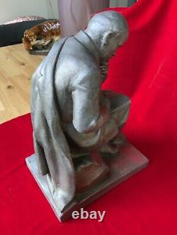 LENIN VLADIMIR, large very rare vintage metal figurine / bust/ sculpture