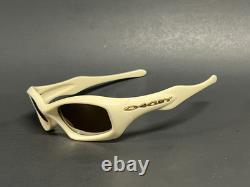 MINT RARE OAKLEY FATCAT CREAM GOLD display vintage non metal frame