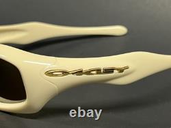 MINT RARE OAKLEY FATCAT CREAM GOLD display vintage non metal frame
