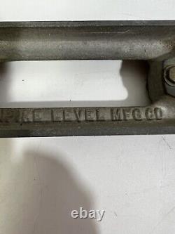VINTAGE RARE EMPIRE LEVEL MFG CO 2 Foot Metal Speed Level 24 MADE IN USA 1922