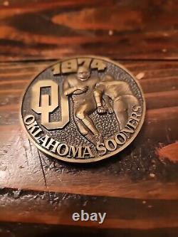 VINTAGE Rare 1974 Oklahoma Sooners Bronze Medalian. Very Nice Item