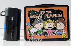 VTG Peanuts It's the Great Pumpkin Charlie Brown Lunch box With Thermos RARE