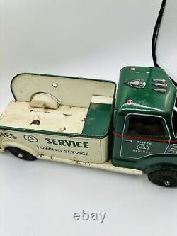 Vintage 1950s Marx Cities Service Towing Truck Pressed Metal- RARE