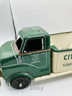 Vintage 1950s Marx Cities Service Towing Truck Pressed Metal- RARE