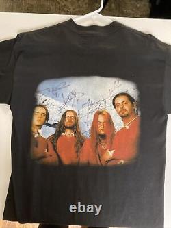 Vintage Autographed SEPULTURA T-shirt Black Size New Never Worn 1996 RARE metal