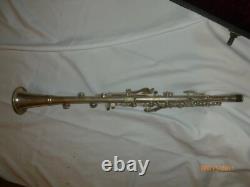 Vintage BOSTON WONDER Silver Tone RARE metal clarinet w. Case