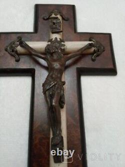 Vintage Cross Crucifix Jesus Metal Christian Wood Religion Wall Rare Old 20th