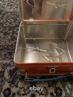 Vintage HOOTERS AIR Metal Tin Lunchbox With Thermos Rare