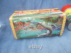Vintage Lunchbox & thermos 1950, s Rare Pirates excellent condition