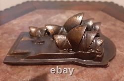 Vintage Metal Sydney Opera House (RARE)