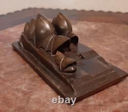 Vintage Metal Sydney Opera House (RARE)