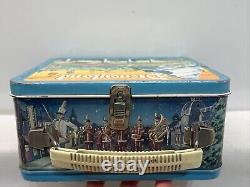 Vintage RARE Disney's Disneyland Monorail/Submarine Metal Lunchbox Aladdin