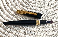Vintage Rare Dunhill Alfred 18k 750 Gold F Nib Metallic Black Fountain Pen