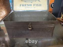 Vintage Rare Early Deep Sea Fresh Fish Metal Counter Top Display