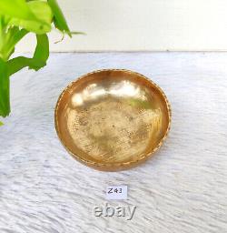 Vintage Rare Handcrafted Bell Metal / Bronze Chakra Healing Singing Bowl Z43