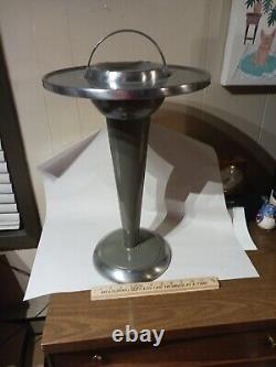 Vintage Smokador 23 Metal Pedestal Ashtray Mid Century/Space AGE VIBE RARE MINT