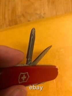 Vintage Victorinox Tinker Small 84 mm Red RARE CAN KEY AND METAL HEAD TWEEZER