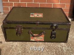 Vintage/retro/rare Cunard Line metal trunk/steamer -Queen Mary-Prop Free Uk P&P