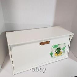 Vtg Sears And Roebuck Neil The Frog Metal Bread Box White Frogs Kitchen Rare