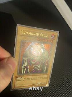 Yugioh Summoned Skull MRD-003 1st Edition Ultra Rare NA English Vintage